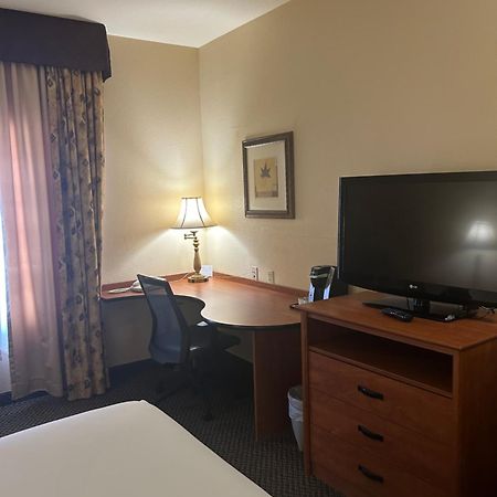 Holiday Inn Express Las Vegas-Nellis By Ihg Экстерьер фото