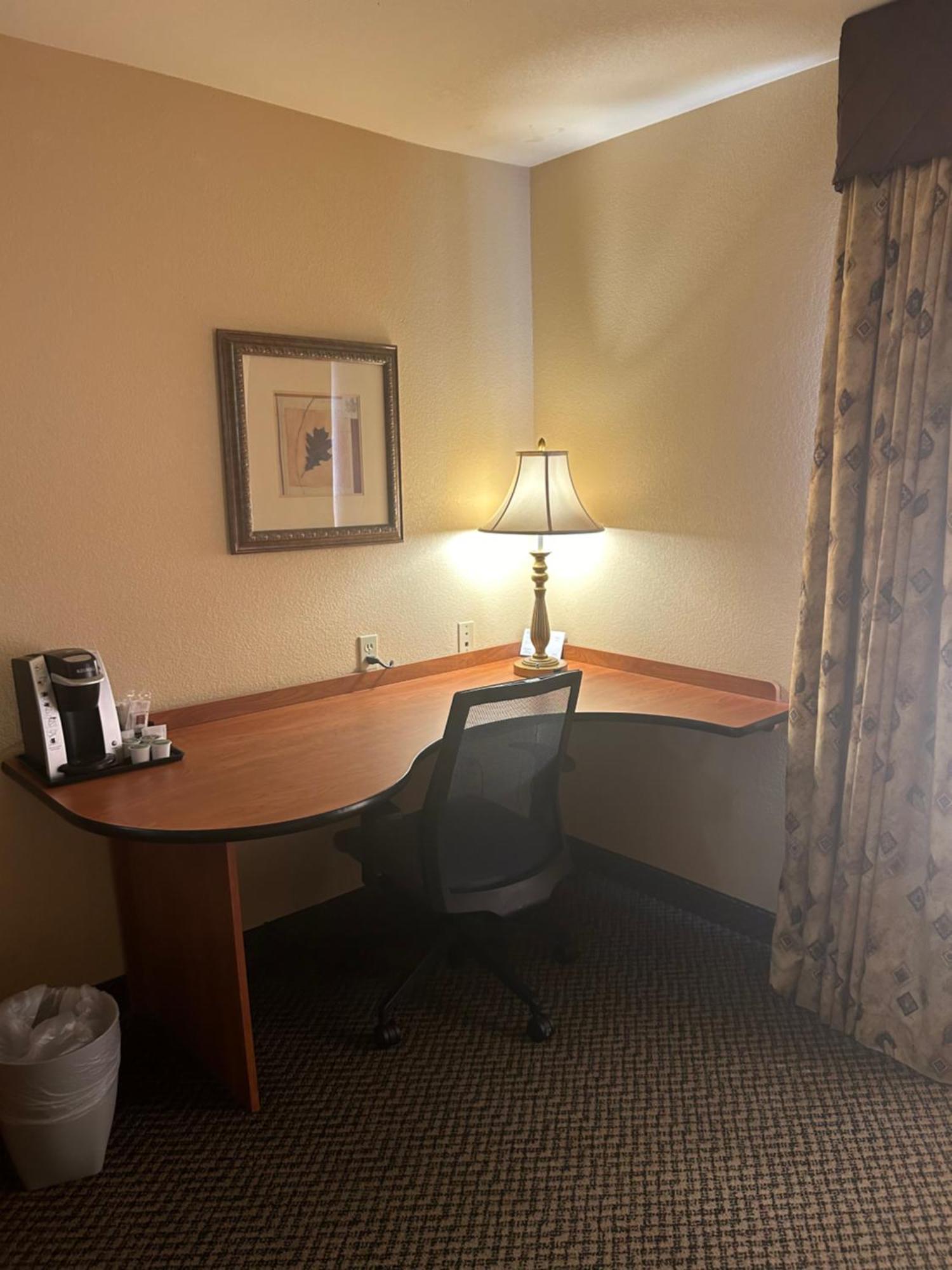 Holiday Inn Express Las Vegas-Nellis By Ihg Экстерьер фото