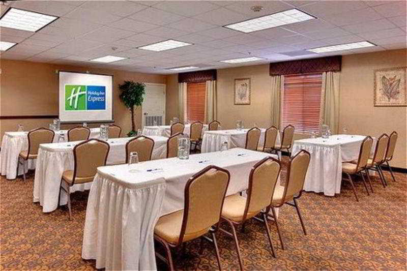 Holiday Inn Express Las Vegas-Nellis By Ihg Удобства фото