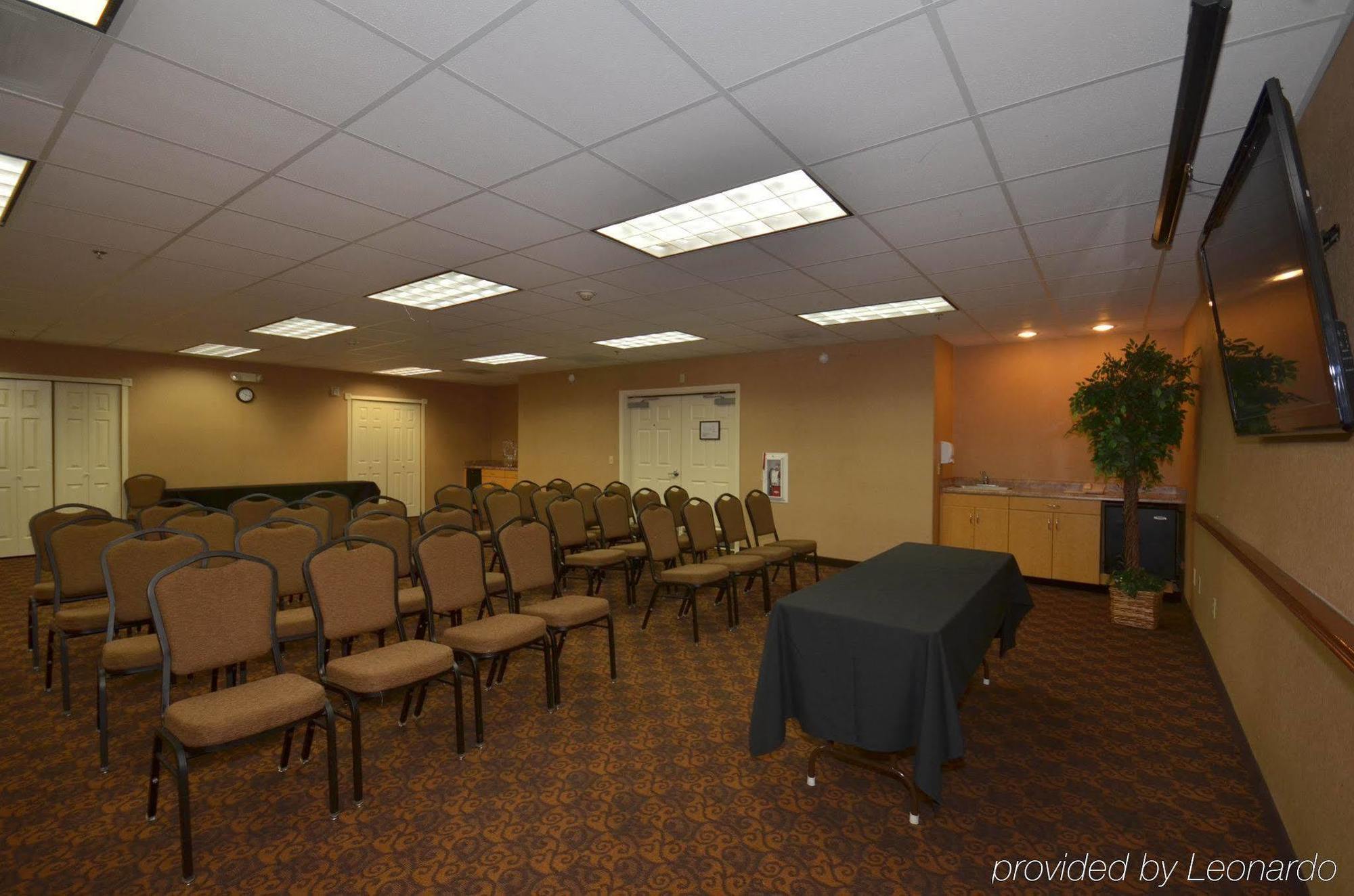 Holiday Inn Express Las Vegas-Nellis By Ihg Экстерьер фото